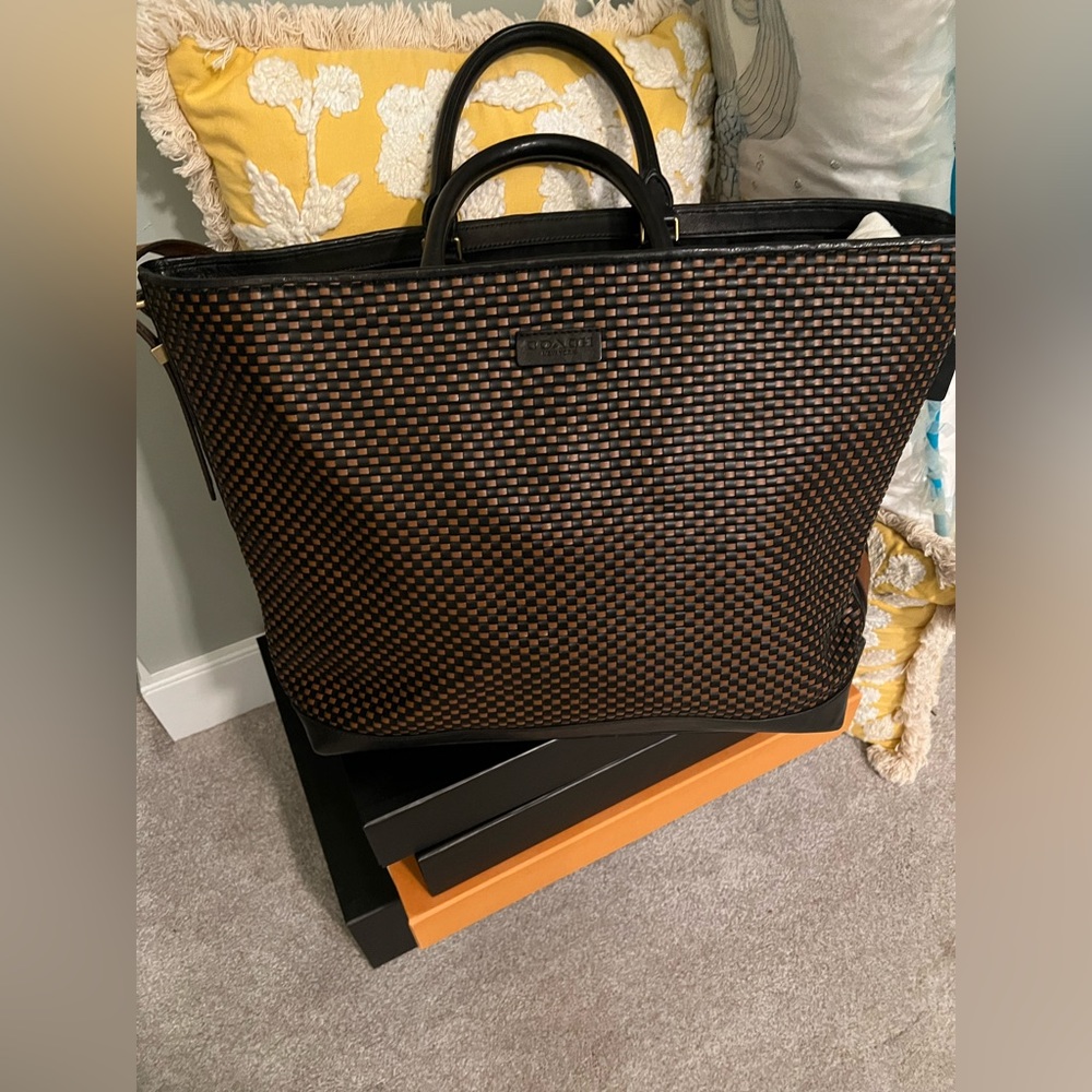 Coach weekend tote bag